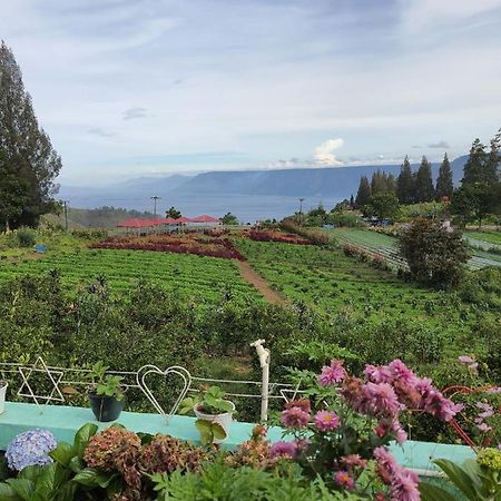 Villa Gunung Mas Berastagi Zewnętrze zdjęcie